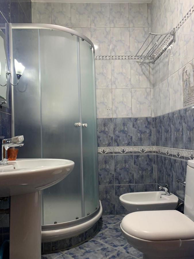 Spacious Family-Friendly Apartment In The Heart Of Bllok Tirana Exterior foto